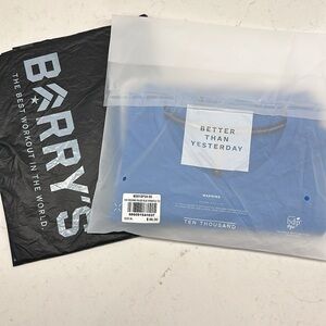 Ten Thousand x Barry’s Palace Blue Versatile Tee SIZE XL